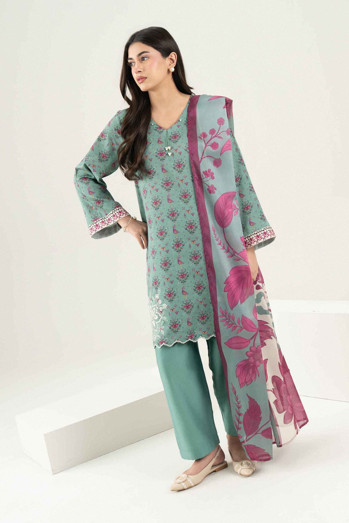 3 PIECE - PRINTED EMBROIDERED SUIT - ST3PE-PRET26WV2-25 for Women - Pret Collection | Nishat | Shop Online