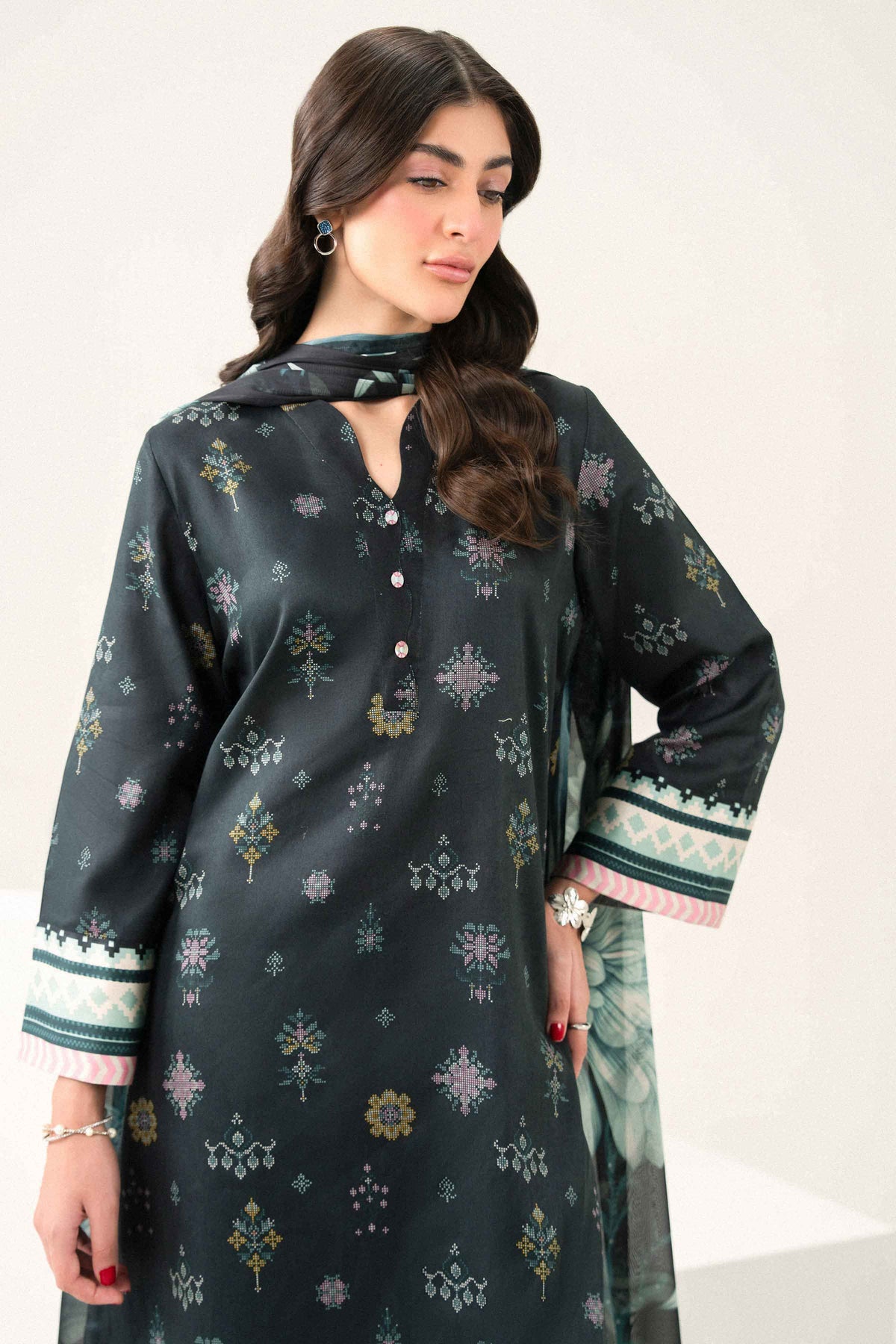 3 Piece - Printed Embroidered Suit - ST3PE-PRET26WV2-26 for Women -  Pret Collection | Nishat | Shop Online