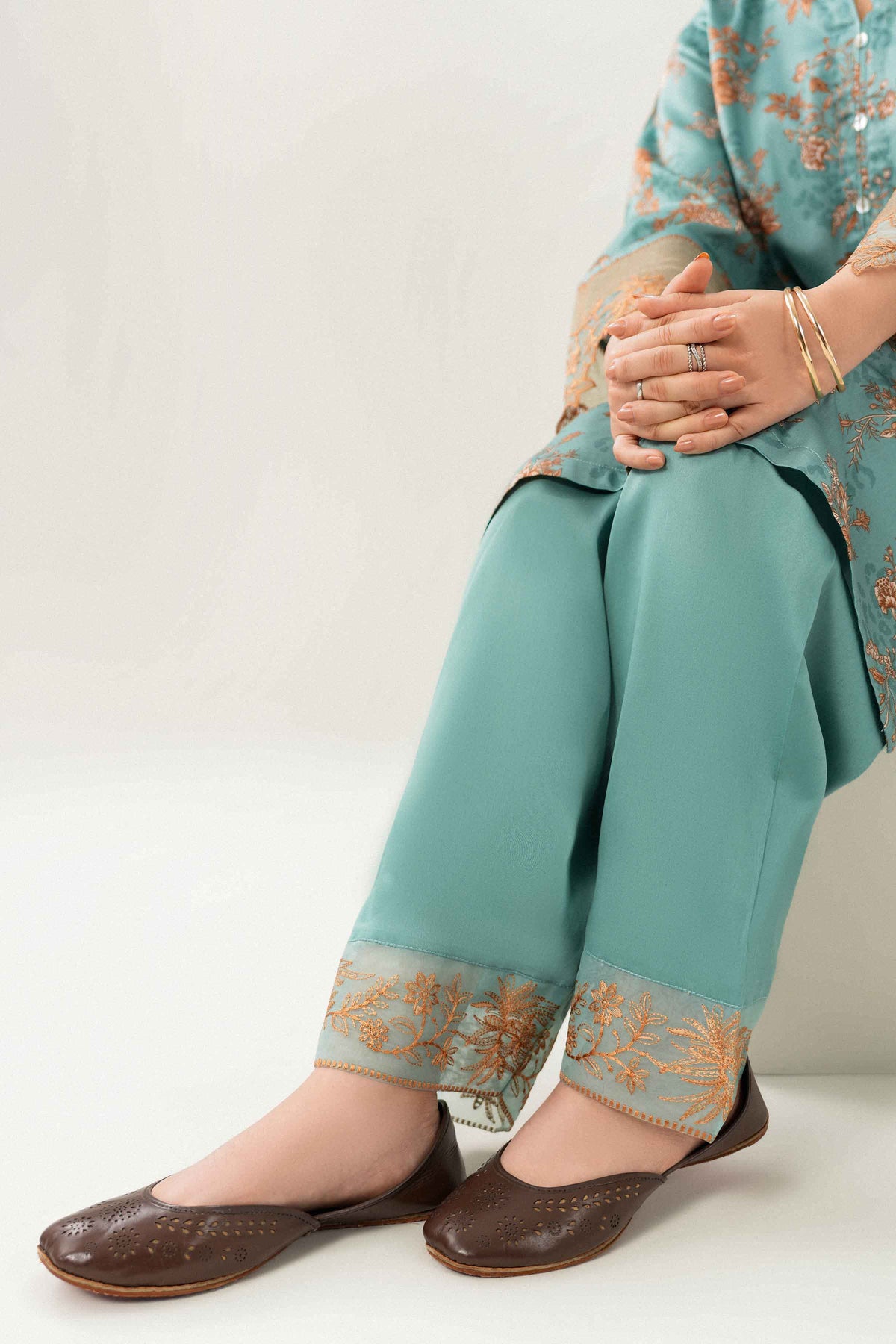 3 Piece - Printed Embroidered Suit - ST3PE-PRET26WV2-28