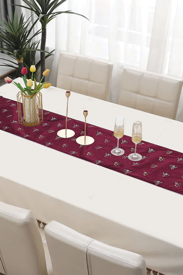 Scarelet Table Runner - 1 Piece