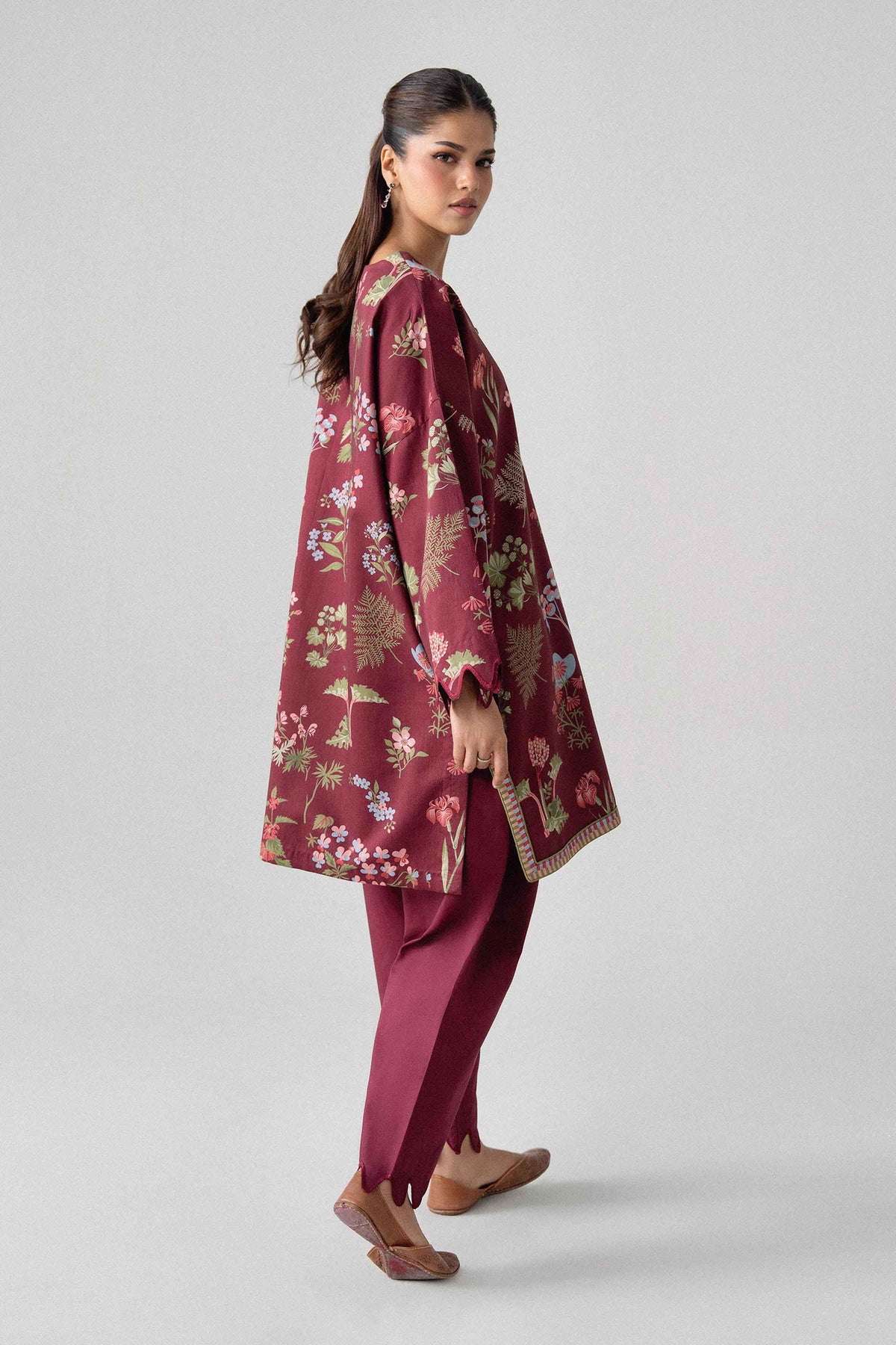 2 Piece - Printed Suit - U2ST-NISHA26WV1-28 for Women - Unstitched Collection | Nishat | Shop Online