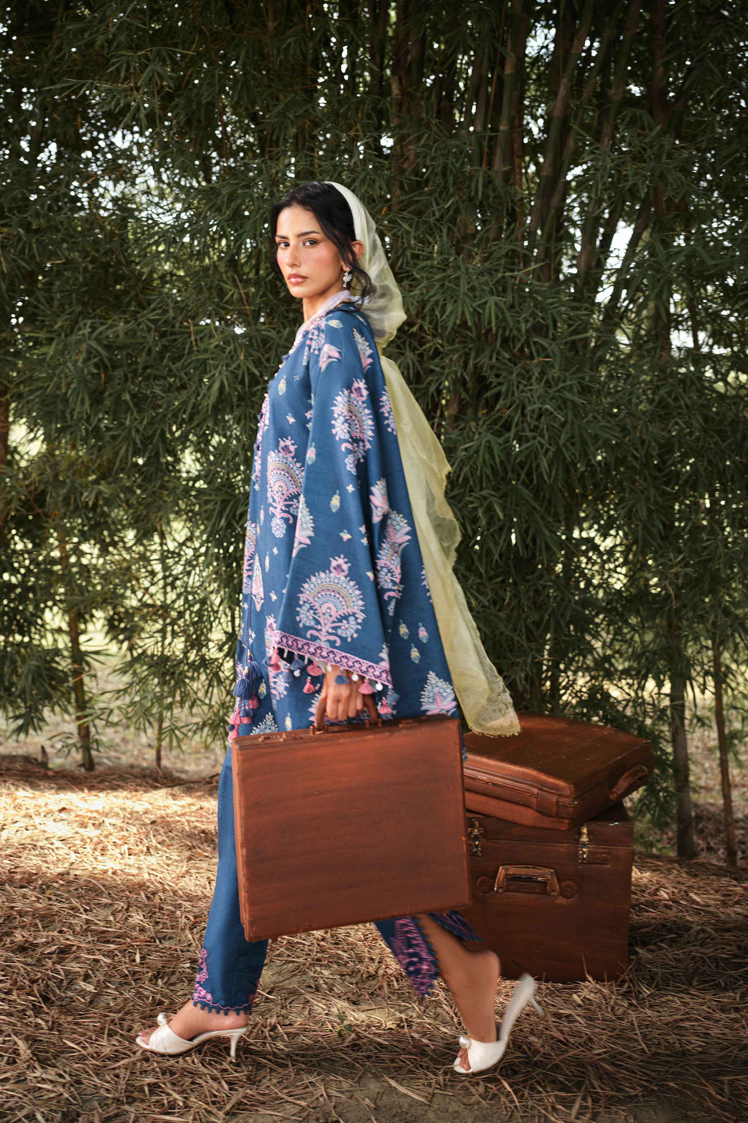 2 Piece - Printed Embroidered Suit - U2STE-NISHA26WV1-6 for Women - Unstitched Collection | Nishat | Shop Online