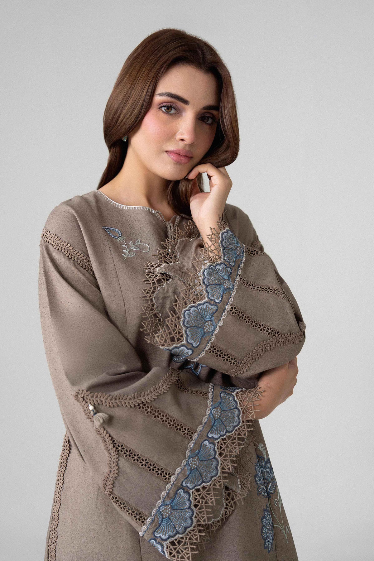 2 Piece - Embroidered Suit - U2STE-NISHA26WV1-68