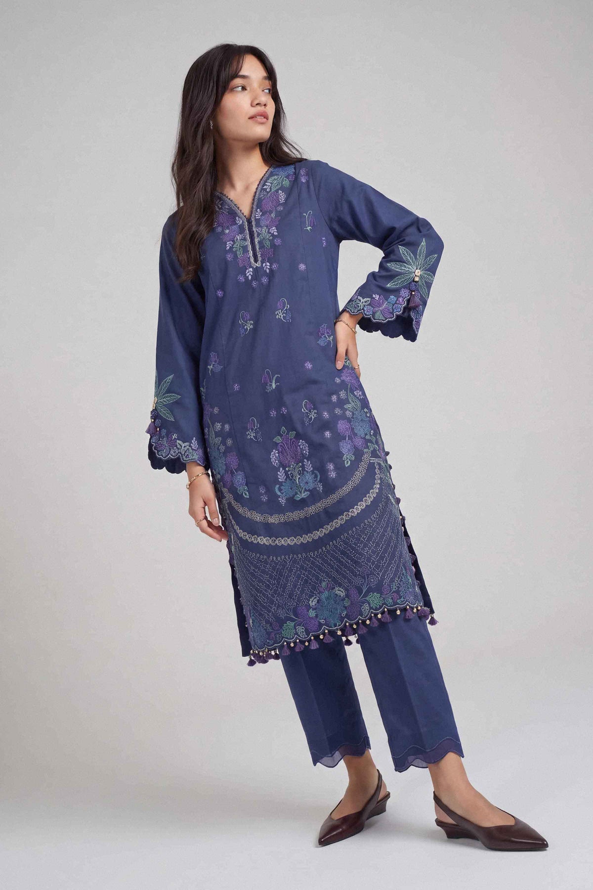 2 Piece - Embroidered Suit - U2STE-NISHA26WV1-90