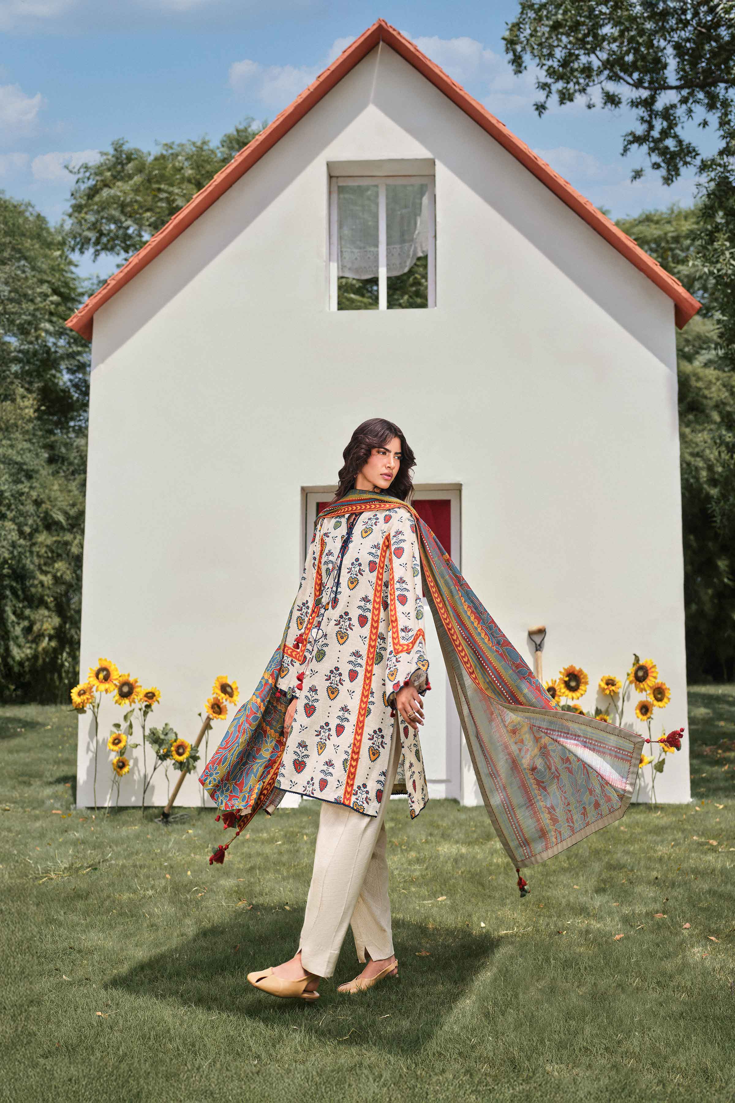 3 Piece - Printed Suit - U3P-NISHA26WV1-17 for Women - Unstitched Collection | Nishat | Shop Online