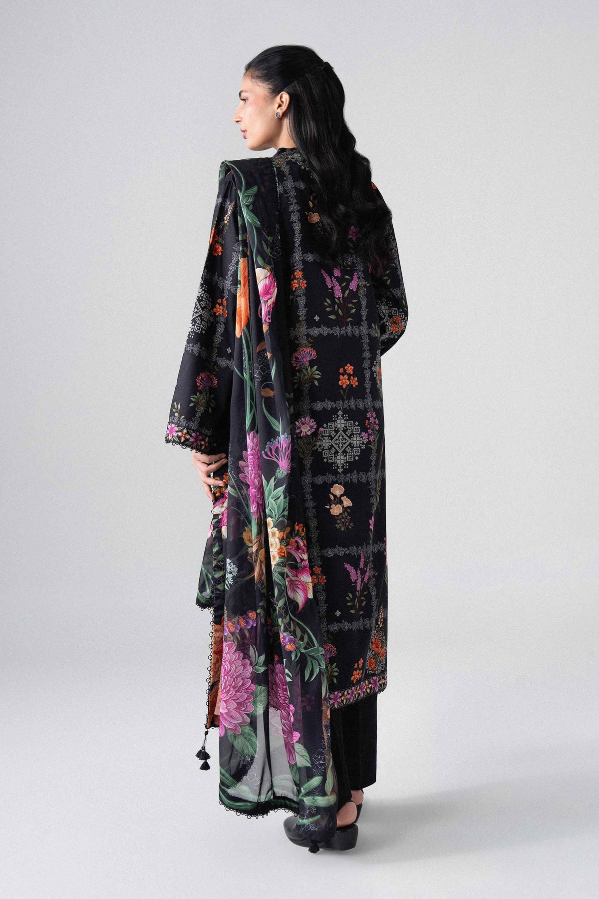 3 Piece - Digital Printed Suit - U3P-NISHA26WV1-3 for Women - Unstitched Collection | Nishat | Shop Online
