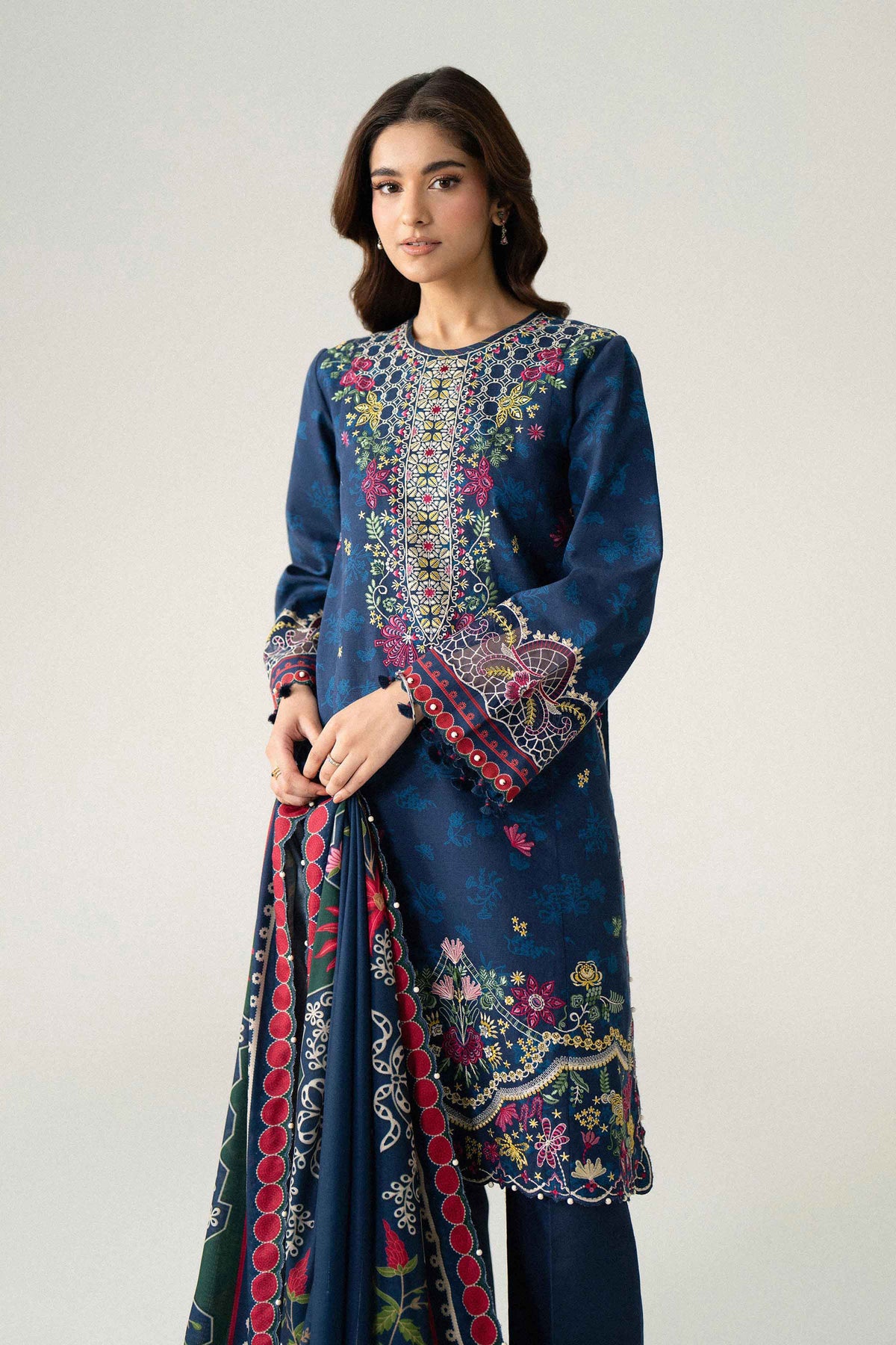 3 Piece - Digital Printed Embroidered Suit - U3PE-NISHA26WV1-137