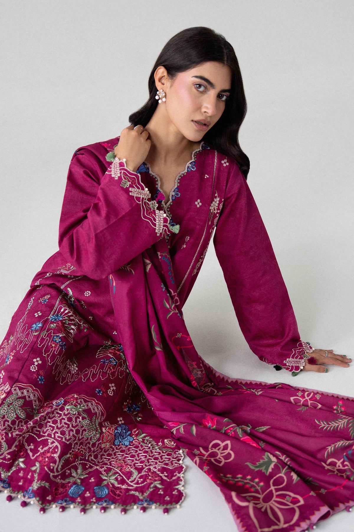 3 Piece - Digital Printed Embroidered Suit - U3PE-NISHA26WV1-139