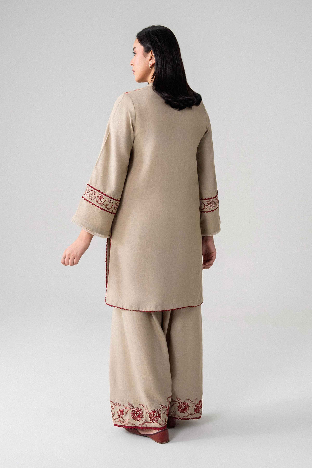 2 Piece - Embroidered Suit - U3PE-NISHA26WV1-148