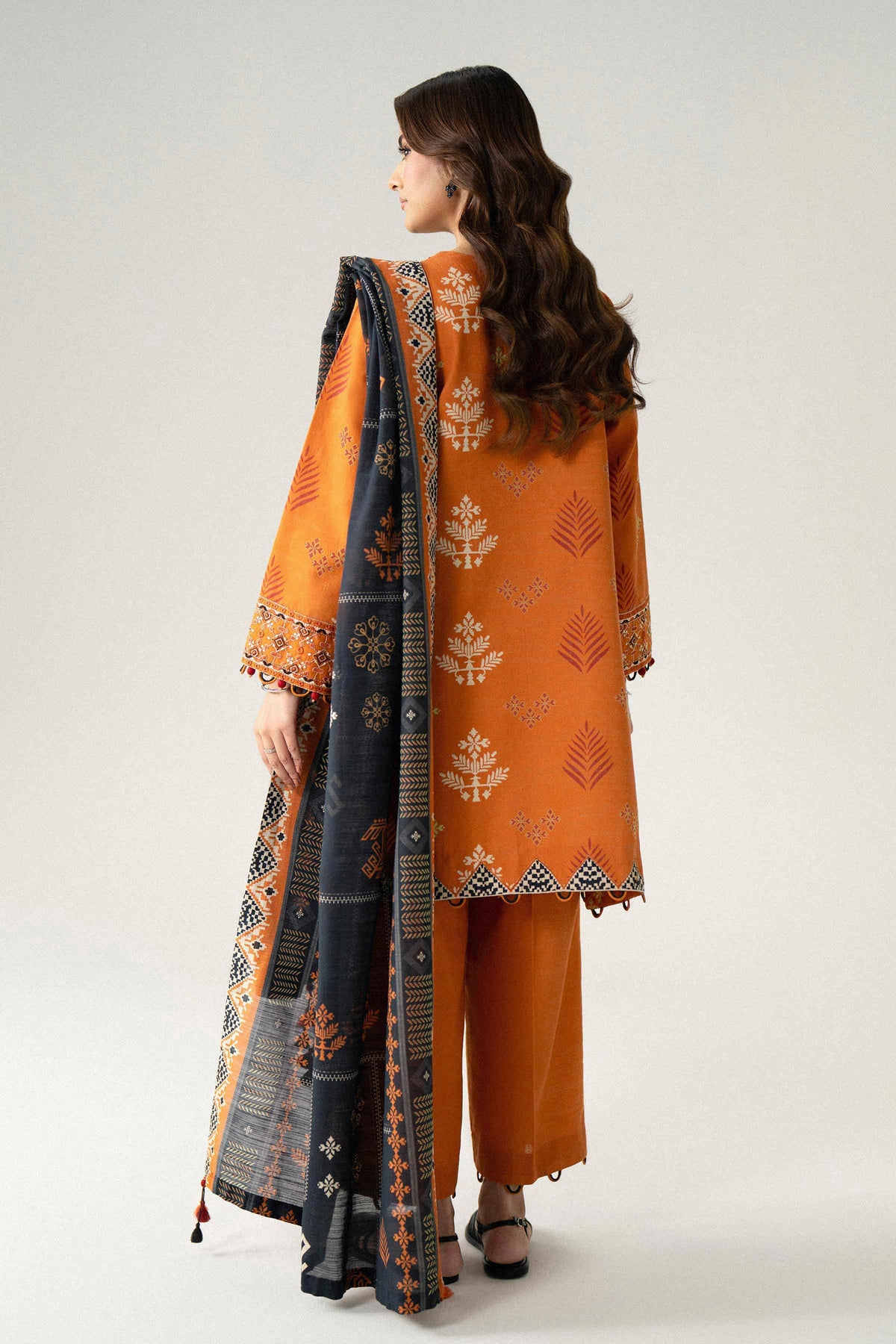 3 Piece - Printed Embroidered Suit - U3PE-NISHA26WV1-18 for Women - Unstitched Collection | Nishat | Shop Online