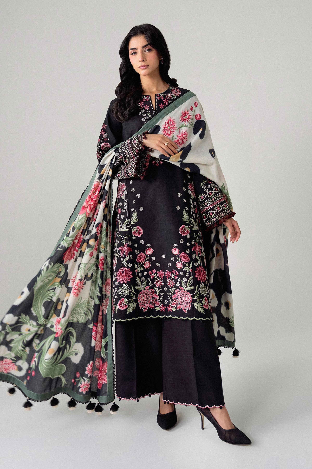 3 Piece - Digital Printed Embroidered Suit - U3PE-NISHA26WV1-235