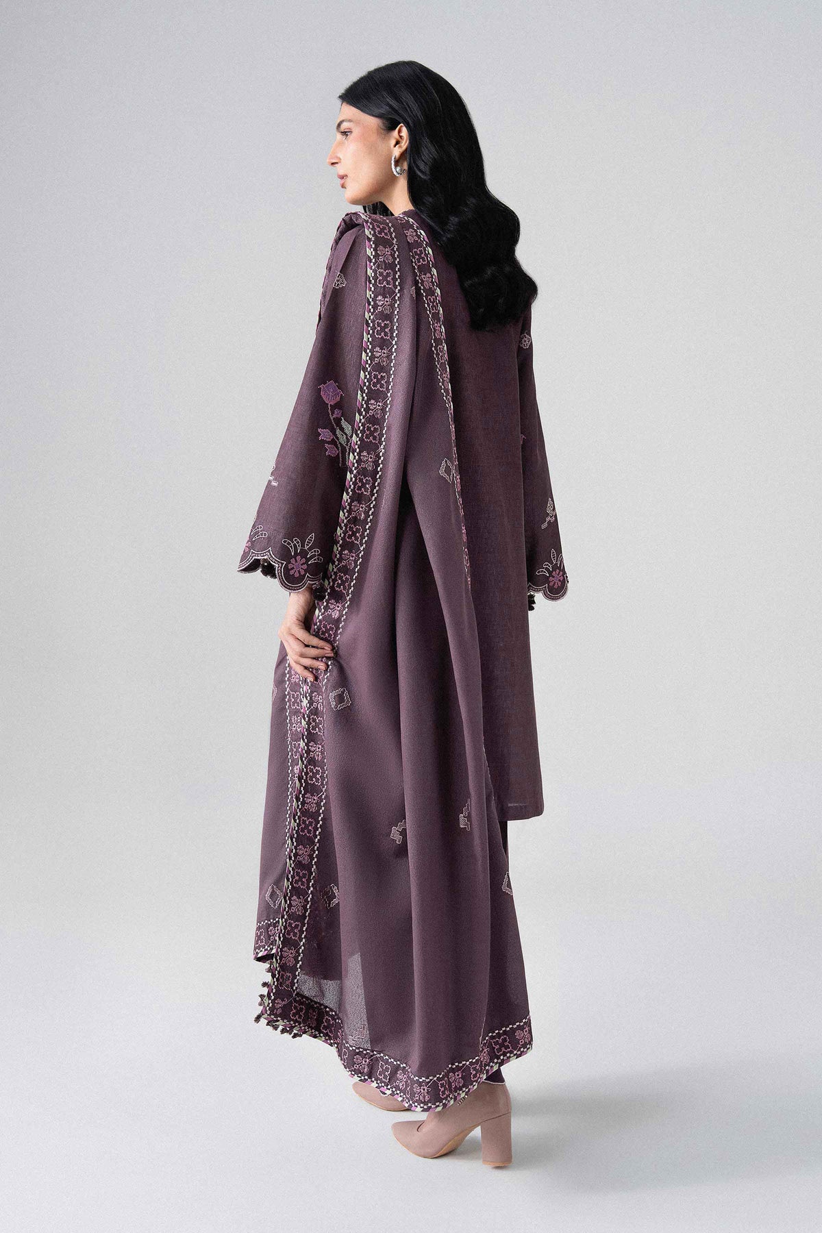 3 Piece - Embroidered Suit - U3PE-NISHA26WV1-54 for Women - Unstitched Collection | Nishat | Shop Online