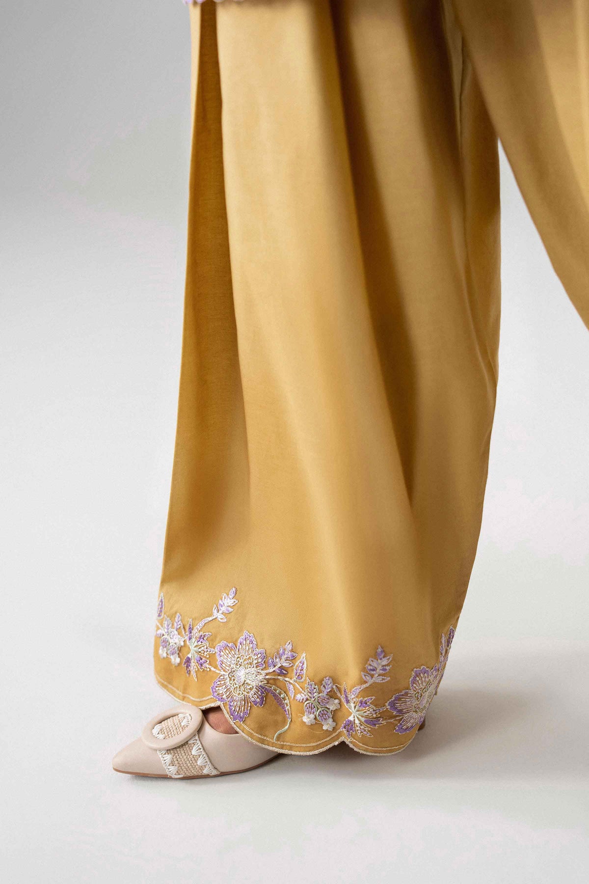 3 Piece - Digital Printed Embroidered Suit - U3PE-NISHA26WV1-74 for Women - Unstitched Collection | Nishat | Shop Online