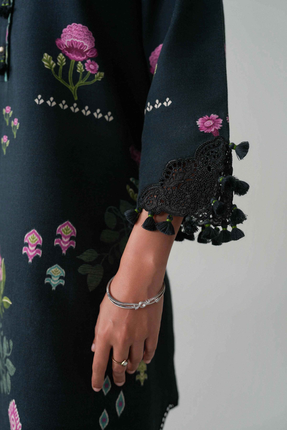 3 Piece - Printed Embroidered Suit - U3PE-NISHA26WV1-88