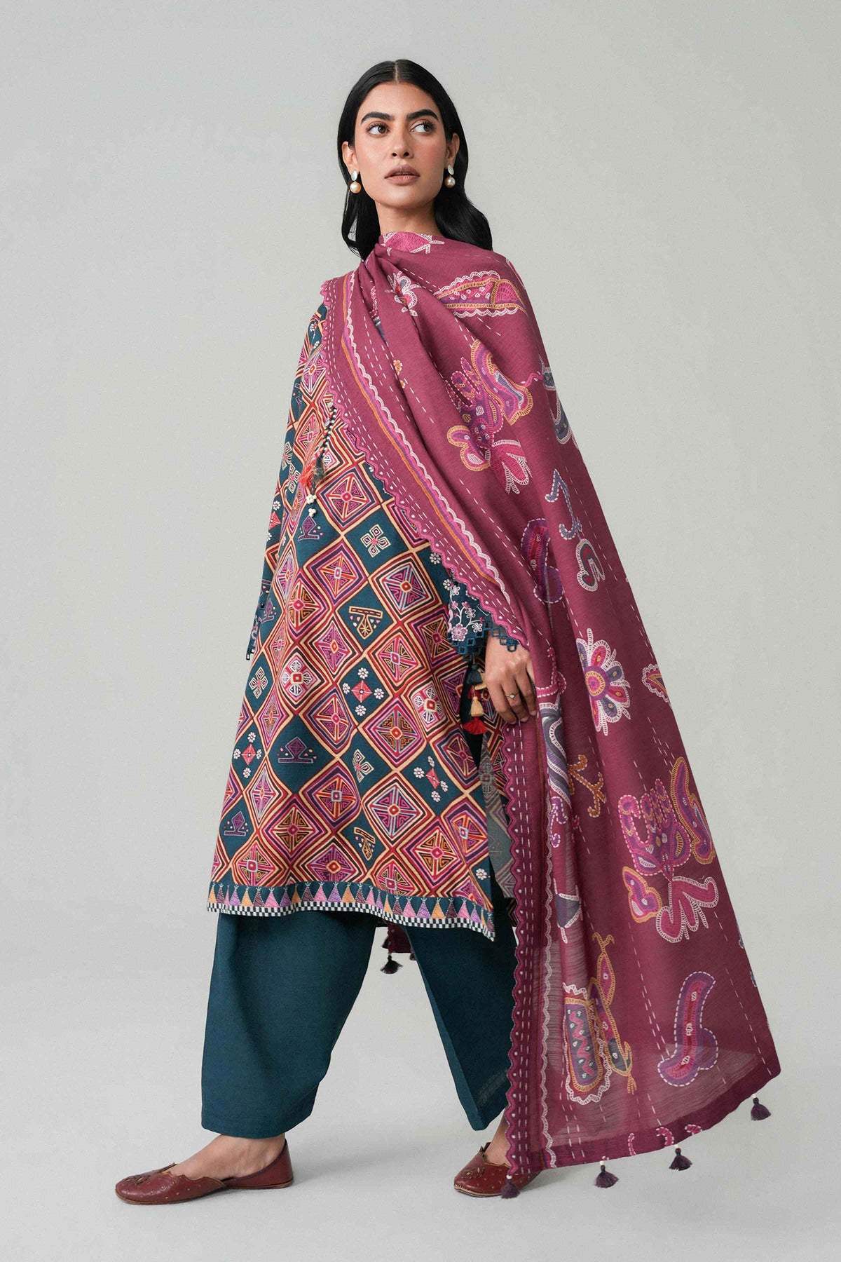 3 Piece - Printed Embroidered Suit - U3PE-NISHA26WV1-95