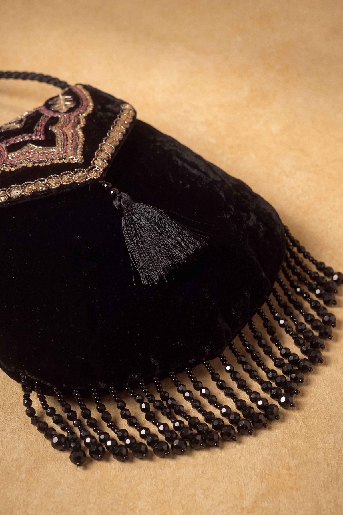 Embroidered Pouch - ST1PE-BOUT26WV1-4  for Women - Boutique Collection | Nishat | Shop Online