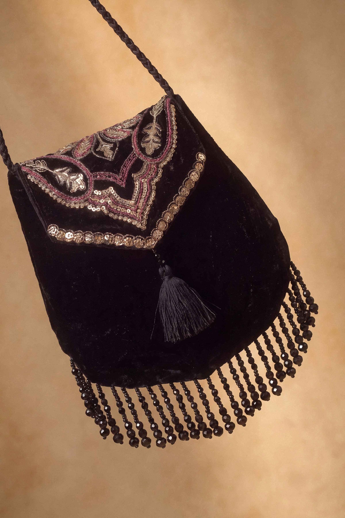 Embroidered Pouch - ST1PE-BOUT26WV1-4  for Women - Boutique Collection | Nishat | Shop Online